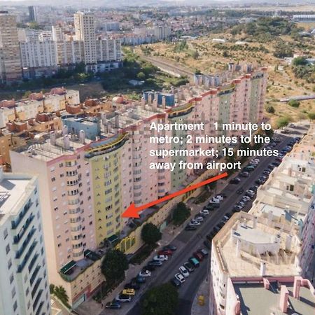1-Minute Walk To The Metro And 2 To The Supermarket Лиссабон Экстерьер фото